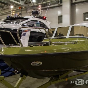 Надежный катер Grizzly 470 DC New (Гризли 470 ДиСи нью) (2)