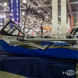 Надежный катер серии L-FISHER BERKUT 565 (Эл-Фишер Беркут 565)