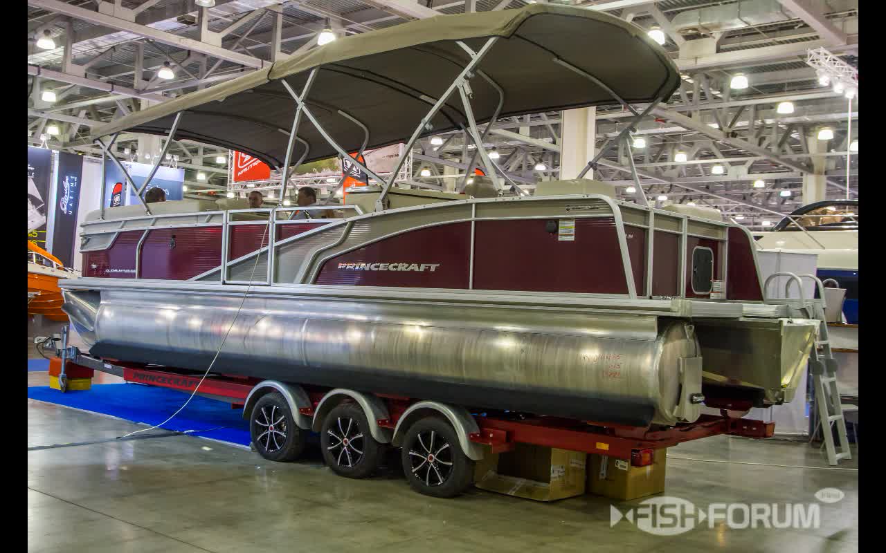 Алюминиевый понтон Princecraft Quorum 25 SE (Принскрафт 25 ЭсИ)