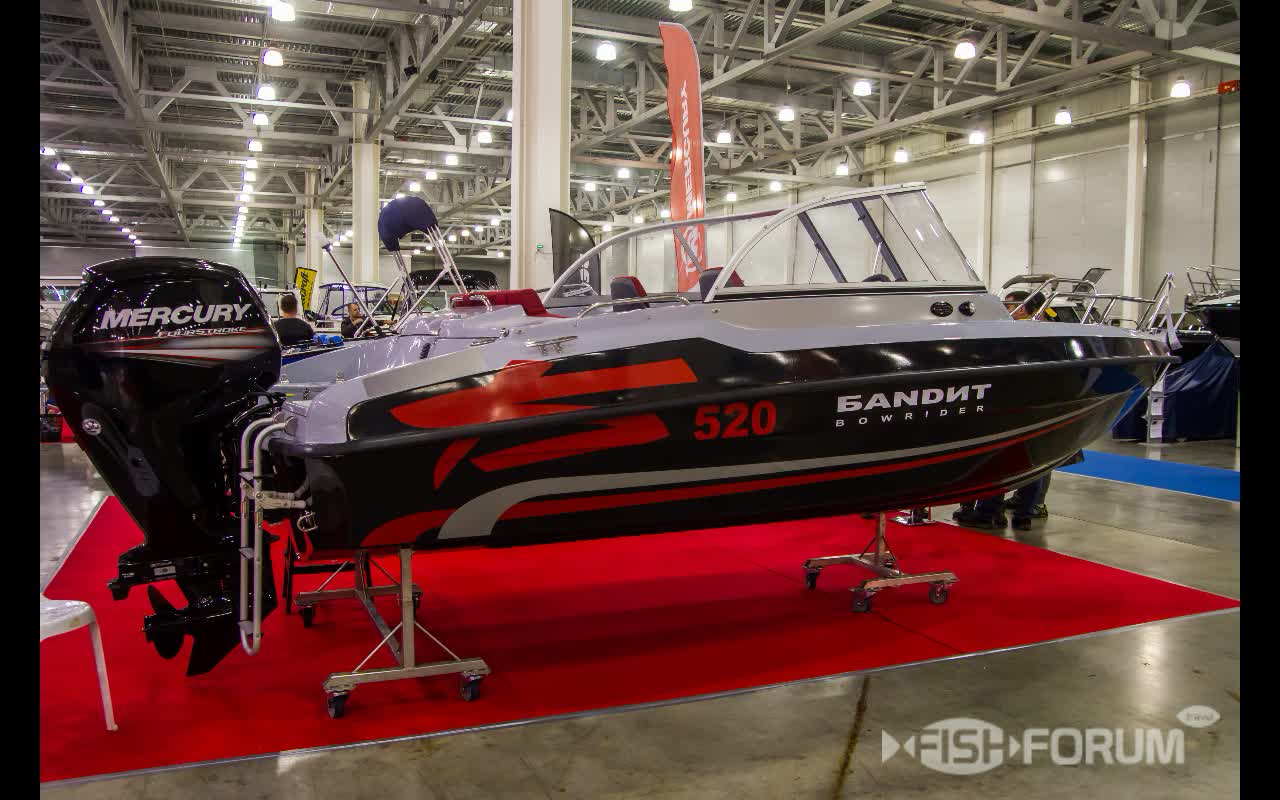 Моторная скоростная лодка Бандит- 520