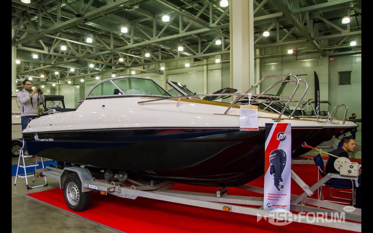 Надежный катер Phoenix 560 (Феникс 560)
