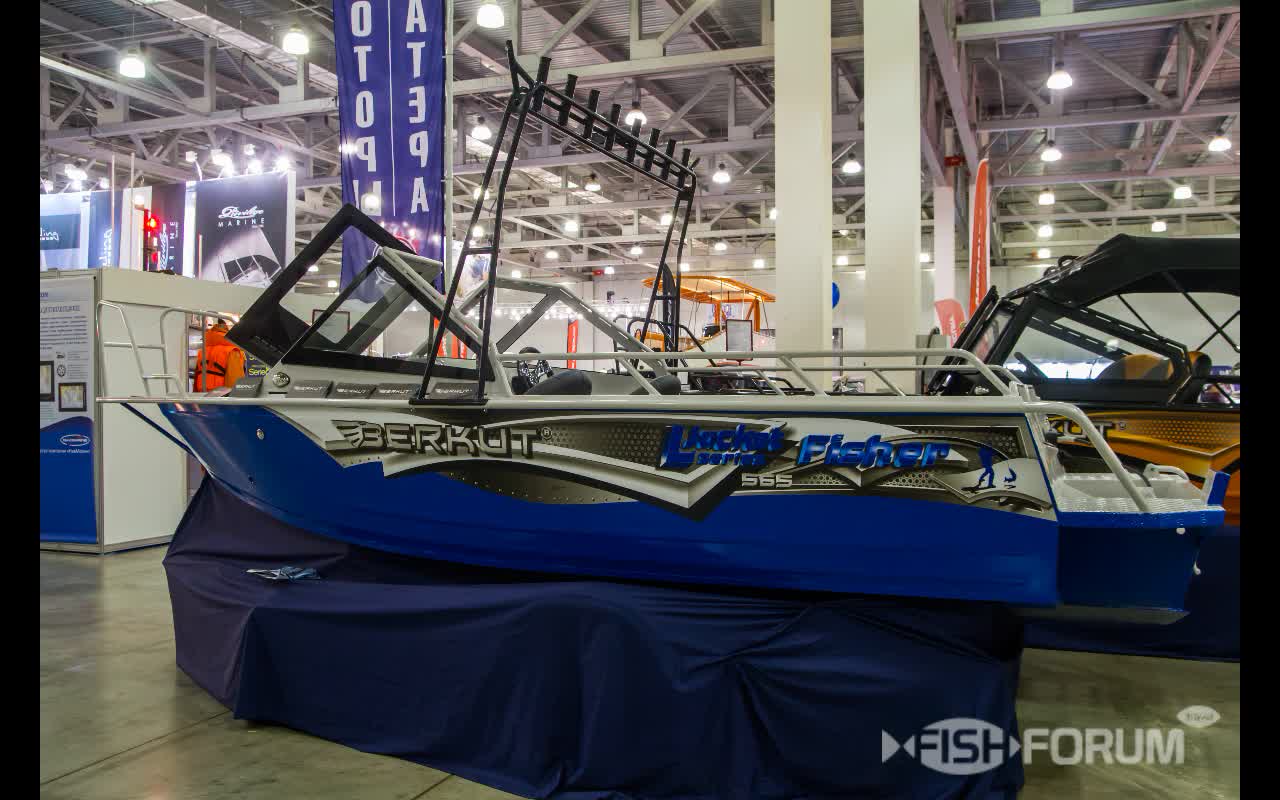 Надежный катер серии L-FISHER BERKUT 565 (Эл-Фишер Беркут 565)